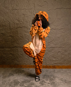 Midnight Roar Yawnzie Offer